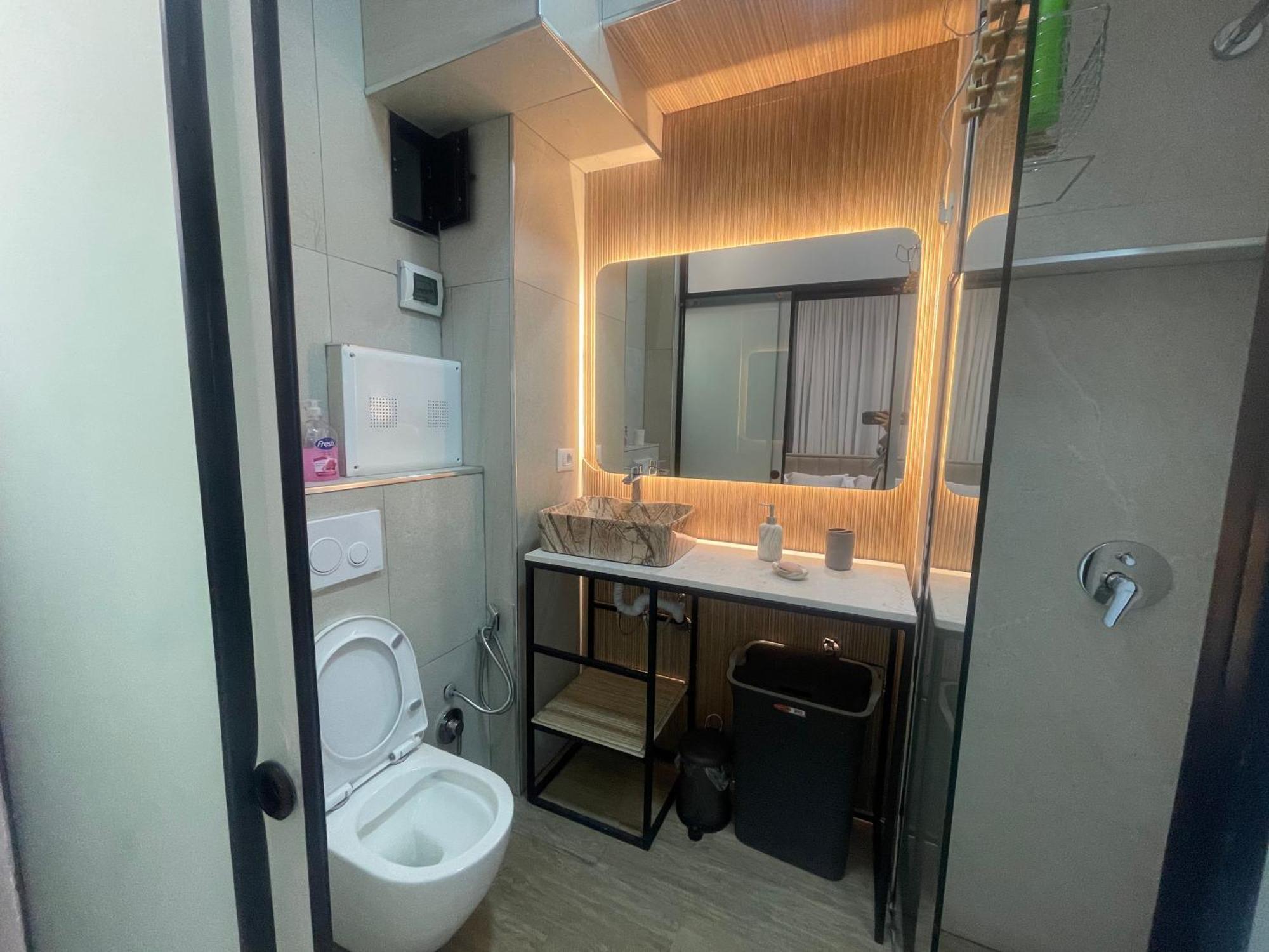 Blloku Tirana Studio Екстер'єр фото